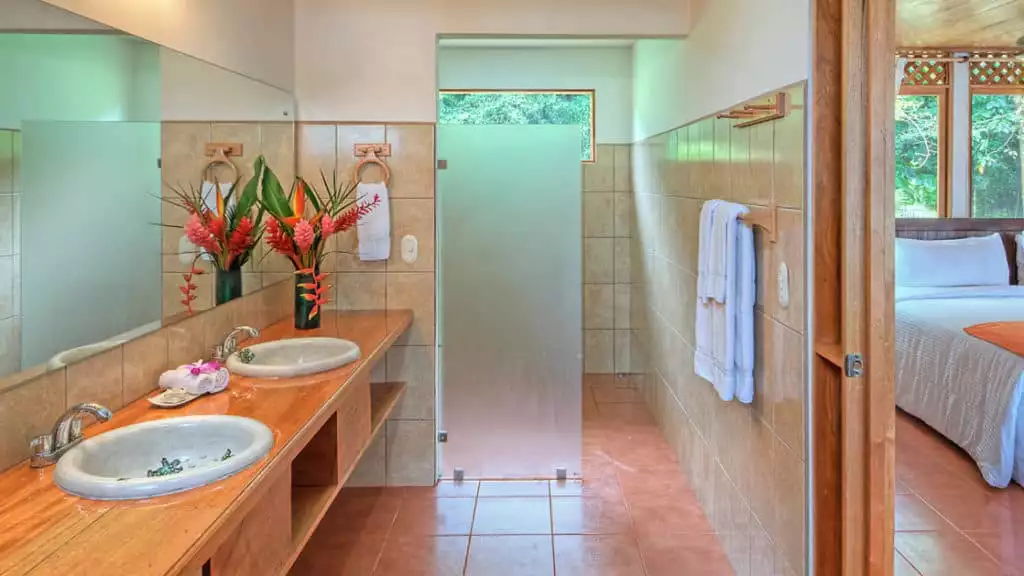 Junior Suite Bathroom at Tortuga Lodge

