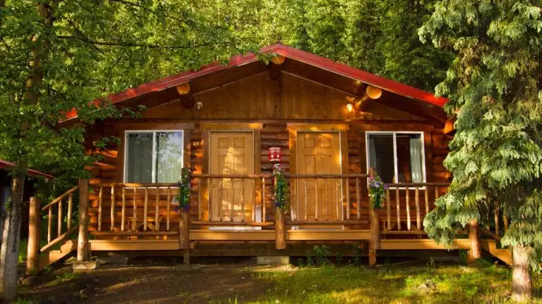 Exterior shot of cabin at Kantishna Roadhouse Lodge in Alaska