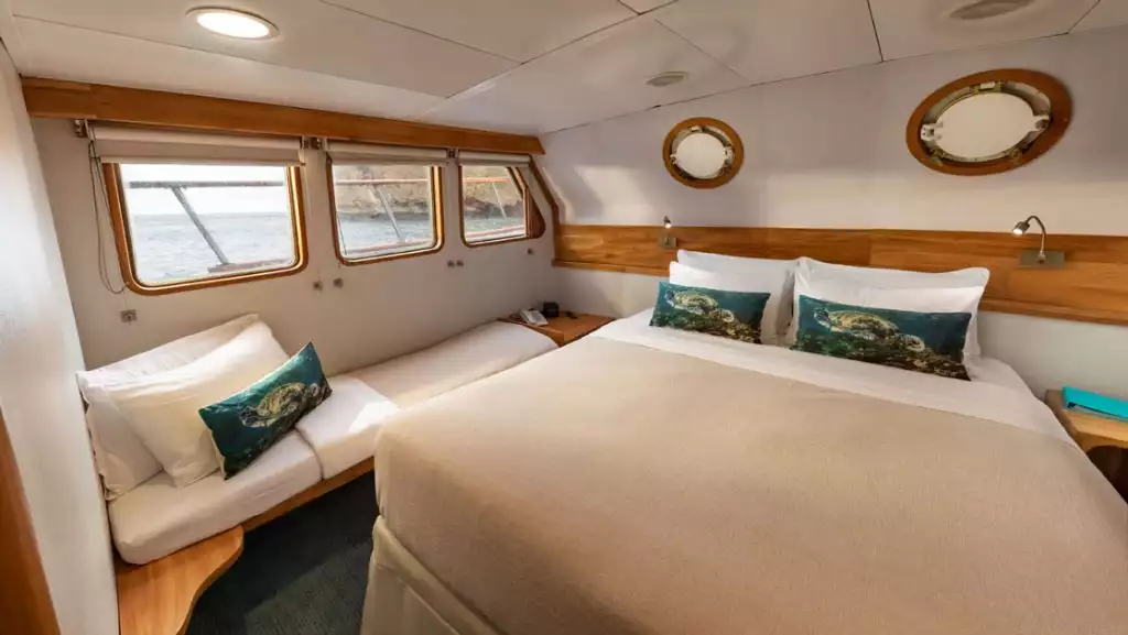 Junior cabin arranged for triple occupancy aboard Coral I and Coral II