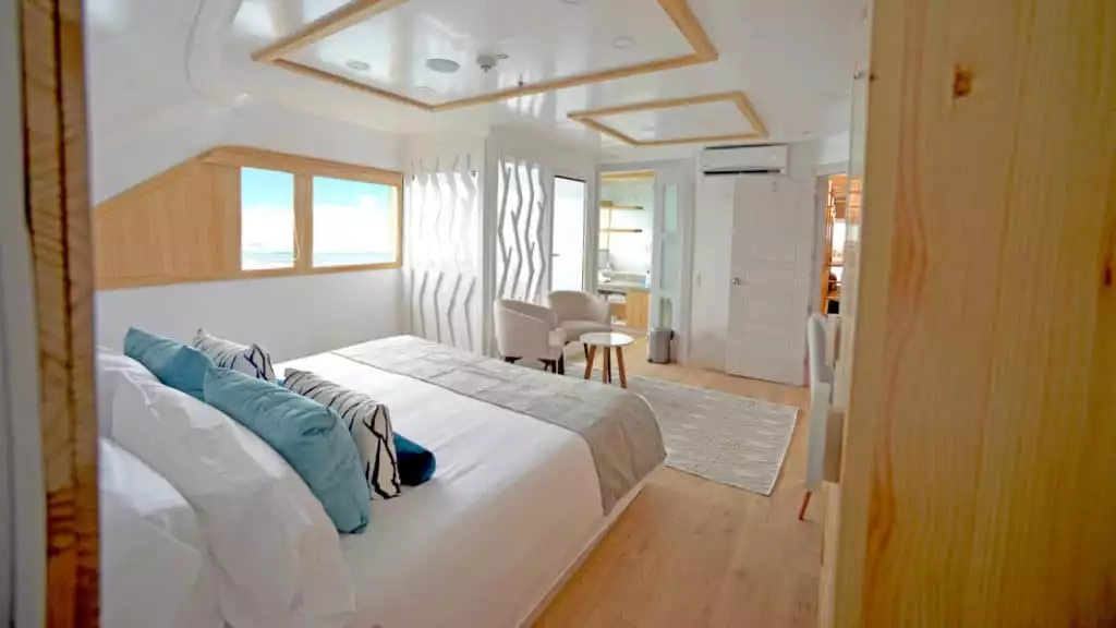 Galapagos Suite aboard Sea Star Journey