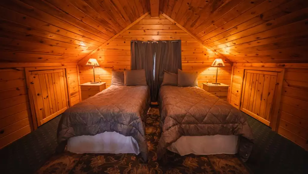 Eagle's Nest Cabin loft at Tutka Bay Lodge