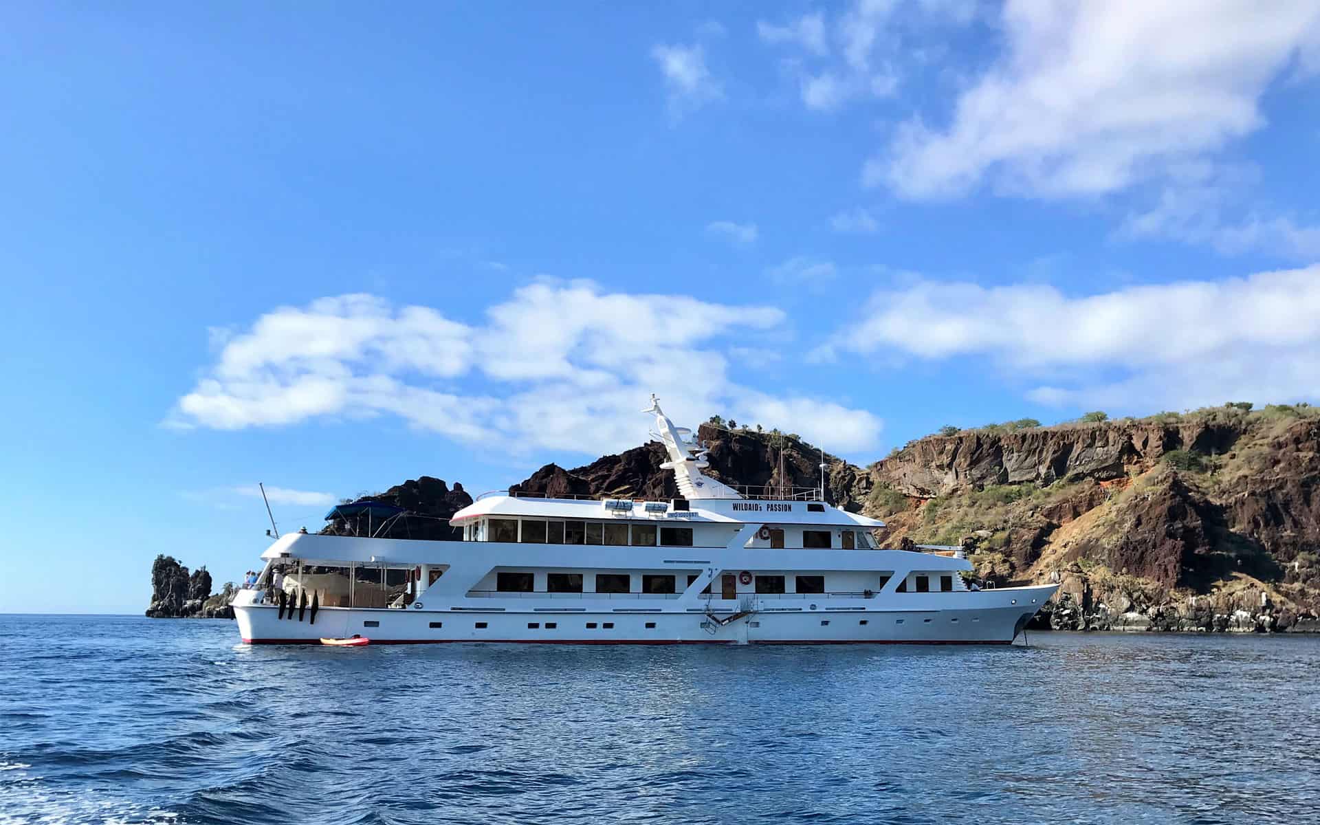 galapagos cruise review