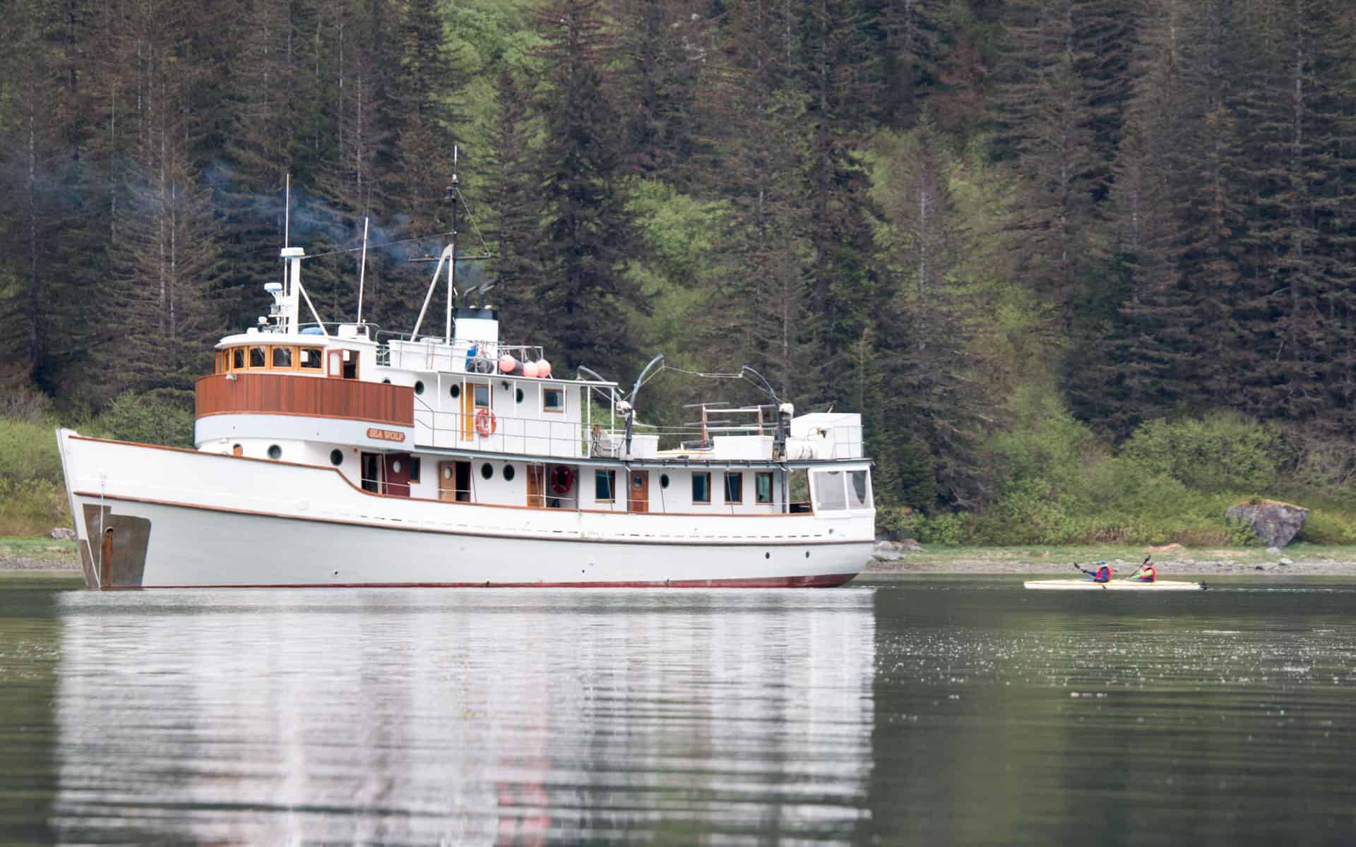 alaska private yacht charters