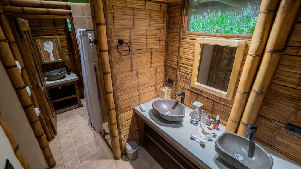 Family Stateroom bathroom at La Selva Ecolodge & Retreat