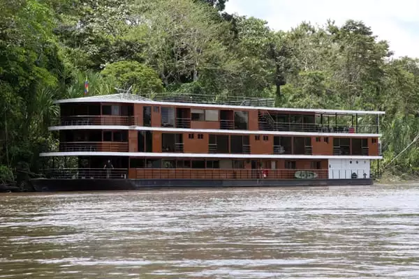 Anakonda river boat docked along the Ecuadorian Amazon river. 