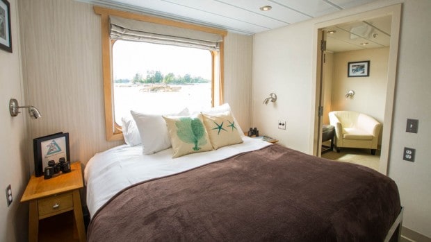 Deluxe suite quadruple cabin aboard the small ship Chichagof Dream
