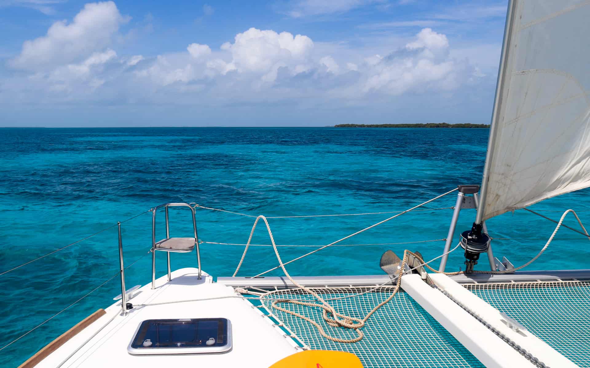 How to Charter a Yacht in 7 Steps AdventureSmith Explorations