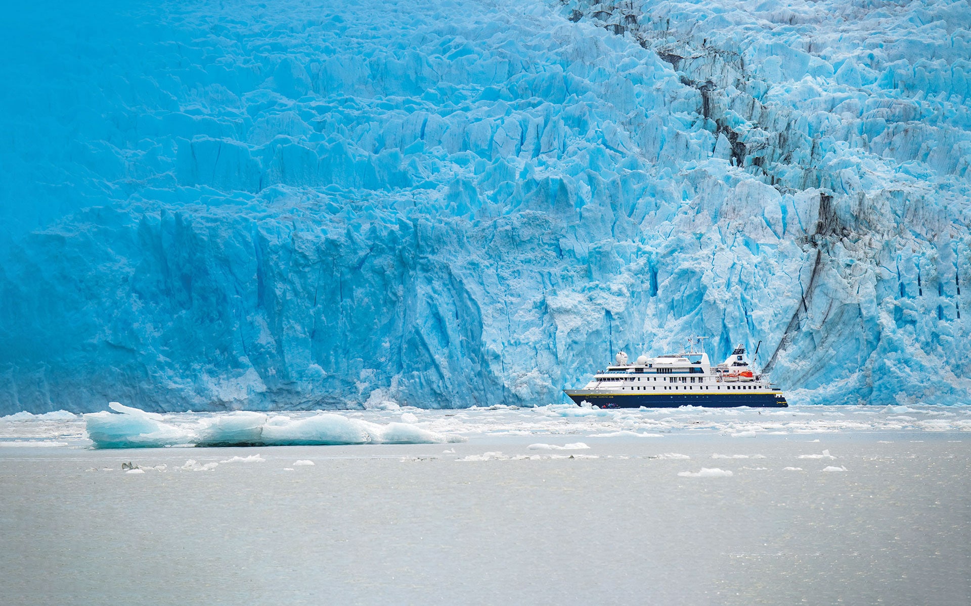 antarctica cruises from chile