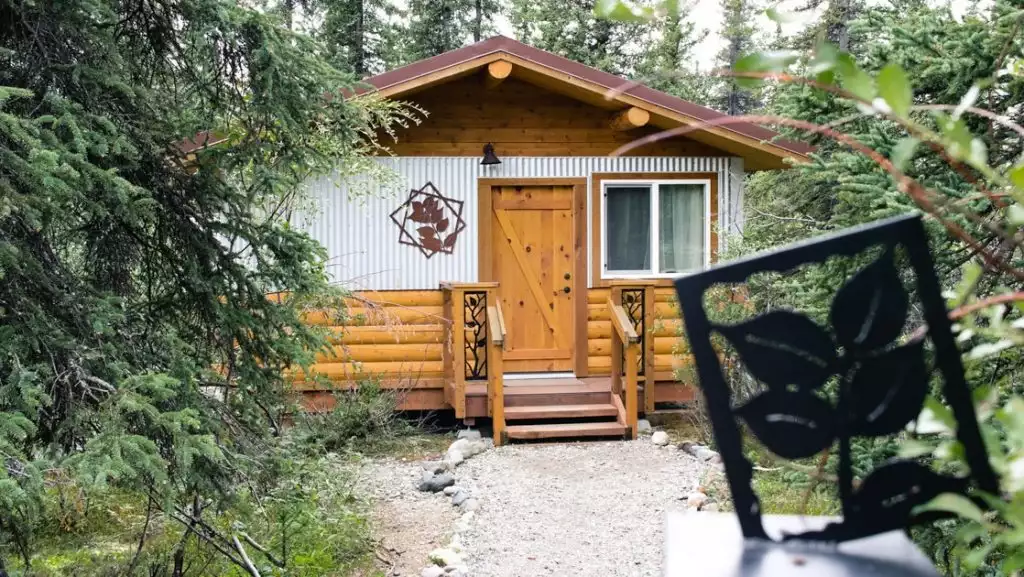 Private cabin at Tonglen Lake Lodge