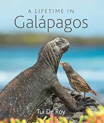 Book cover of A Lifetime in Galápagos