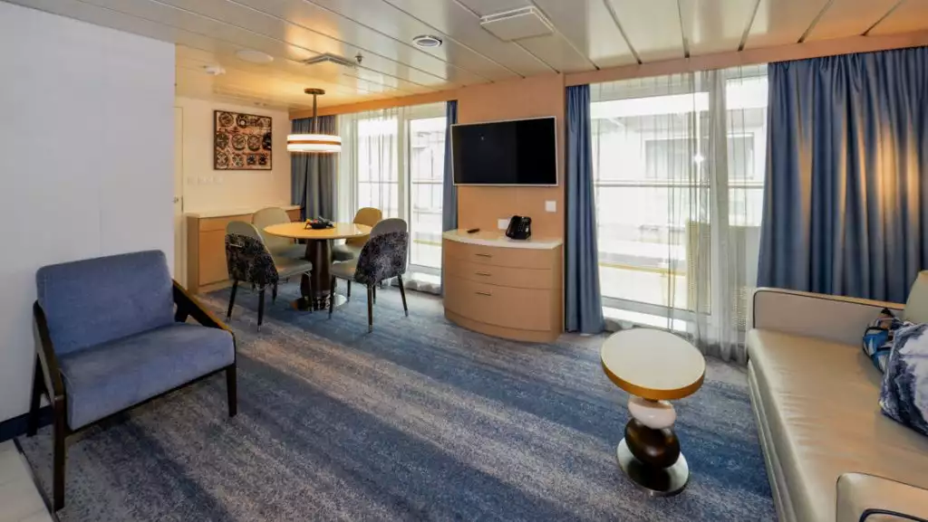 Owner's Suite aboard Ocean Explorer. Photo by: Quark Expeditions